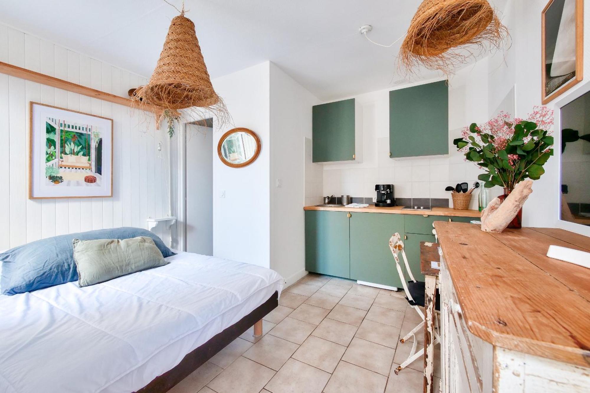 La Suite 24 - Studio Avec Terrasse A 100M Du Port De Saint-Martin-de-Ré Екстериор снимка